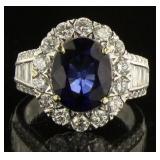 14kt Gold 6.83 ct Oval Sapphire & Diamond Ring