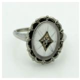 10kt Gold Antique Diamond Ring