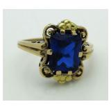 10kt Gold Antique Style Sapphire Dinner Ring