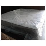 Serta King Sized Cusioned Mattress & Box