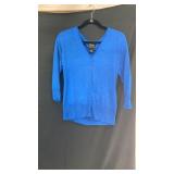 (4) Medium Serena Williams Sweater Tops (6)