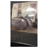 Madison Park Cal King 7 pc comforter set