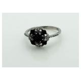 10kt Gold Black & White Diamond Designer Ring