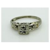 10kt Gold Antique Diamond Ring