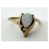 10kt Gold Pear Cut Opal & Diamond Ring