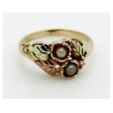 10kt Gold Pearl Flower Ring