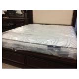 King size mattress and box