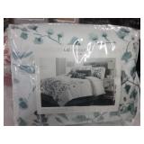 Liz Claiborne Queen Size comforter set