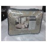 Madison Park 7pc Queen Comforter Set