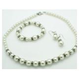 Swarovski Pearl Necklace, Earring & Bracelet Set