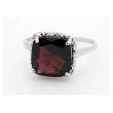 Cushion Cut 2.80 ct Garnet & Diamond Ring