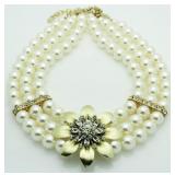 Large Pearl Fashion Necklace