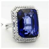 14kt Gold 30.73 ct Sapphire & Diamond Ring