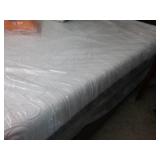 Serta Iseries king memory foam mattress & box