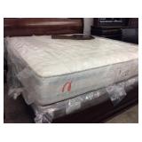 Serta Iseries king mattress and box