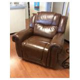 Elements rocker recliner w