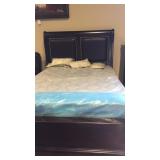 7067 Queen sleigh bed