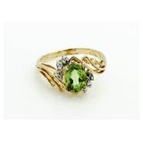 Genuine 2.00 ct Peridot & Diamond Estate Ring