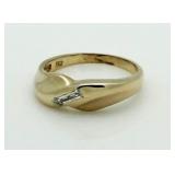 14kt Gold Baguette Diamond Solitaire Ring