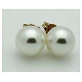 14kt Gold Pearl Earrings