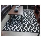 Black/Tan 7ft by 5ft rug