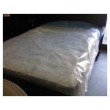 Wiltshire Full Pillowtop mattress & box