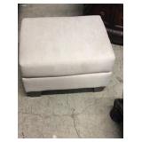 Ashley 958 Ottoman