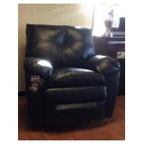 Simmons Black Rocker Recliner