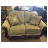 Ashley 573 Loveseat