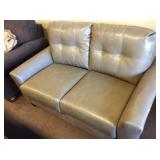 Ashley 270 Loveseat