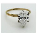 10kt Gold Pear Cut 2.50 ct White Topaz Solitaire