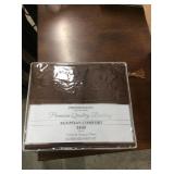 Presidential collection king sheet set. brown