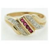 10kt Gold Ruby & Diamond Dinner Ring