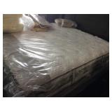 Serta ISeries king mattress and box