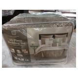 JC Penny 10pc Queen Bedding Set