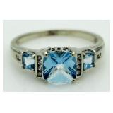 10kt Gold Blue Topaz & Diamond Ring