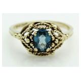 10kt Gold Antique Aquamarine Estate Ring