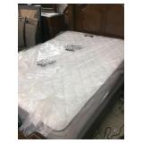 Serta Queen Quilted Top Mattress