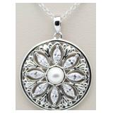 Beautiful Pearl Designer Pendant