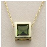 14kt Gold Genuine Peridot Soltiaire Pendant