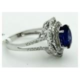 14kt Gold Oval 3.92 ct Sapphire & Diamond Ring