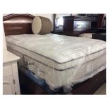 King Koil Queen Euro Top Mattress & Box