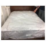 King Koil Queen Euro Top Mattress & Box