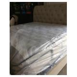 Serta Capriana King Size Mattress & Box