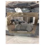 Royal Velvet (King) 4pc Comforter Set