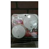 Smoke alarm set