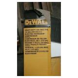 DEWALT 15 gallon 110 air compressor(Floor Model)