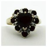 14kt Gold Heart Shape 3.10 ct Garnet Ring