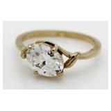 Oval 2.20 ct White Topaz Ring