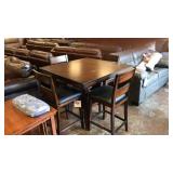 Standard Counter Height Table And 4 Barstools